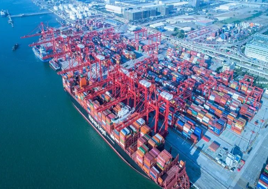 2024年前2个月我国进出口呈增长态势 进出口总值93086亿美元(图2) 2024年前2个月我国进出口呈增长态势 进出口总值93086亿美元(图2)